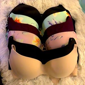 36C Victoria’s Secret/PINK bras (6 total)